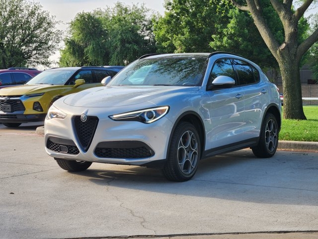 2022 Alfa Romeo Stelvio Sprint