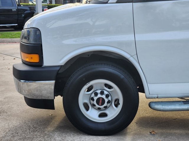 2023 GMC Savana 2500