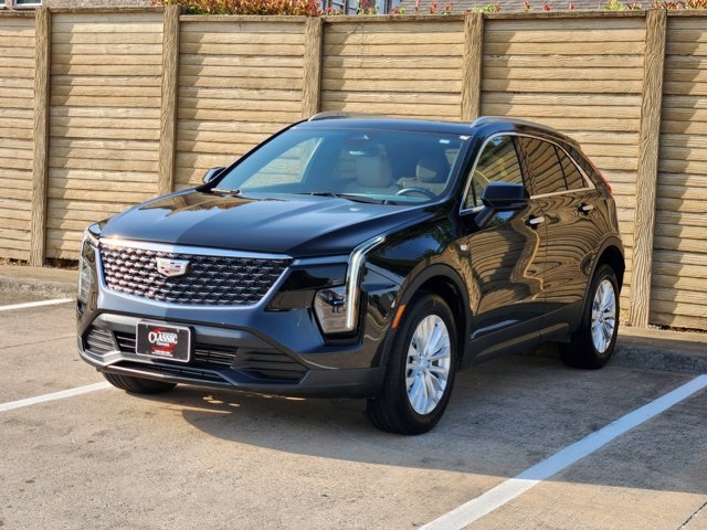 2024 Cadillac XT4 Luxury