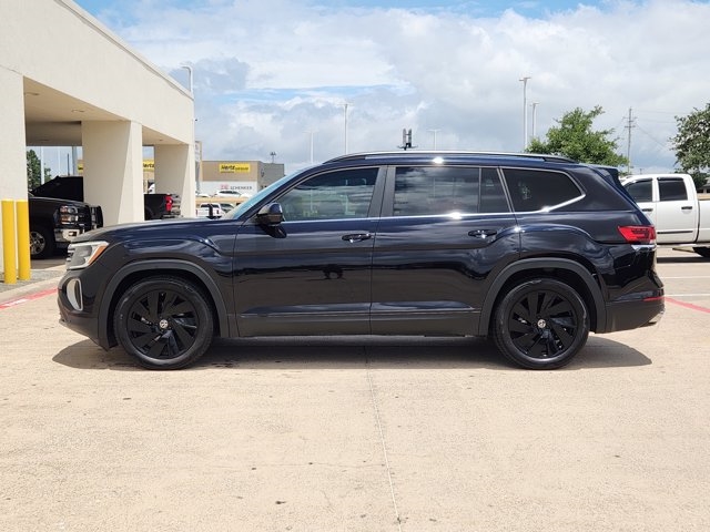 2024 Volkswagen Atlas SE