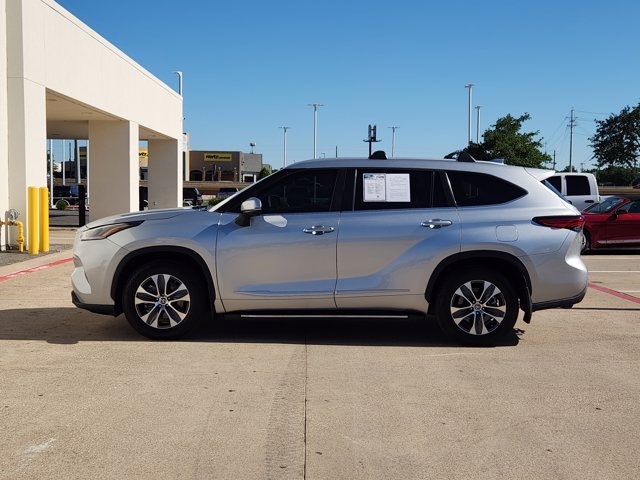 2023 Toyota Highlander Hybrid XLE