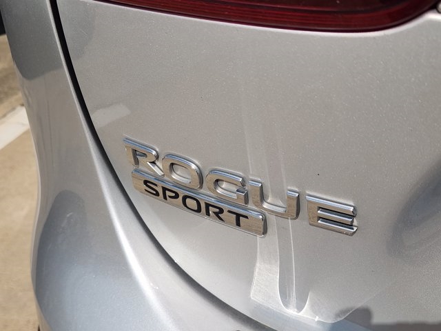 2020 Nissan Rogue Sport SV