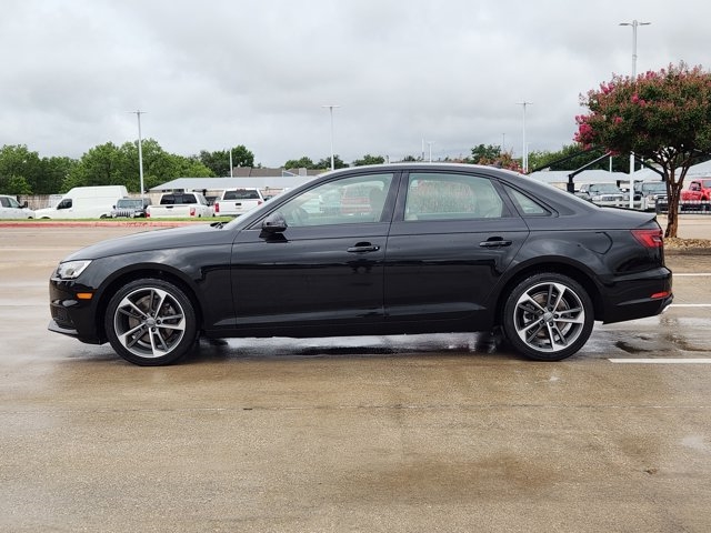 2019 Audi A4 Titanium 40 TFSI