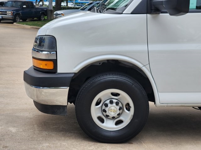 2023 Chevrolet Express 3500