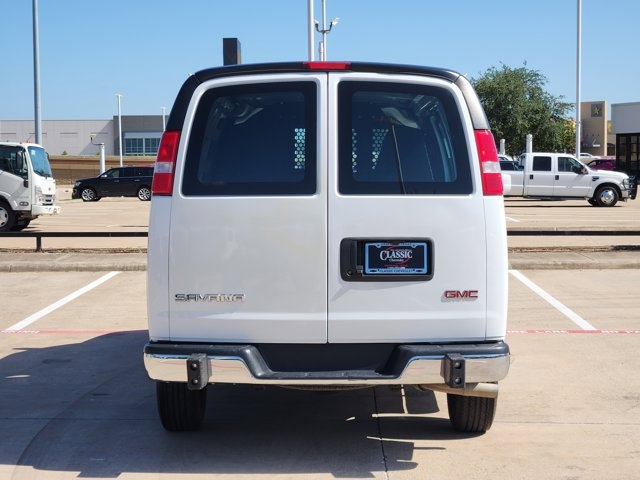 2023 GMC Savana 2500