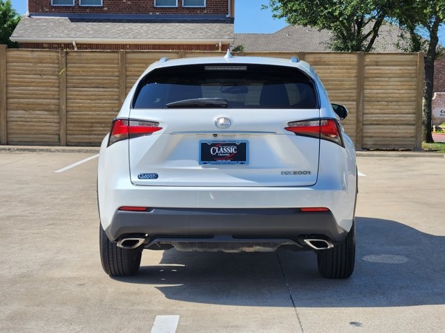 2017 Lexus NX 200t 