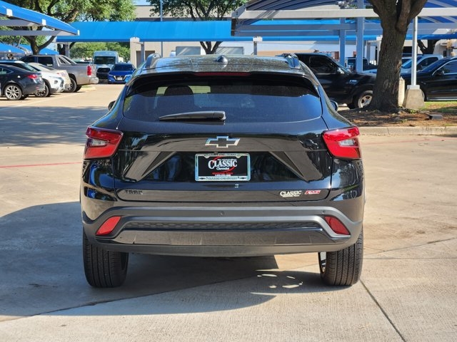 2025 Chevrolet Trax RS