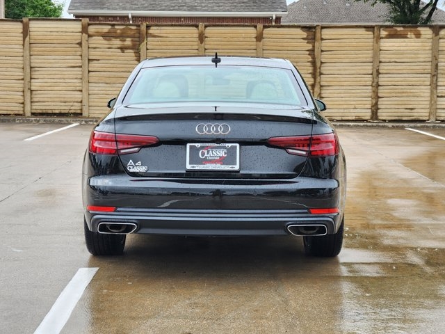 2019 Audi A4 Titanium 40 TFSI