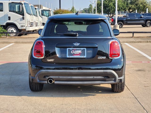 2022 MINI Hardtop 2 Door 