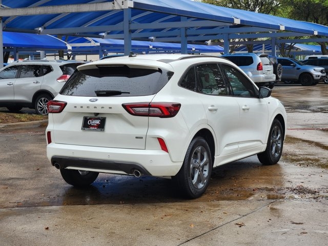 2023 Ford Escape Hybrid ST-Line