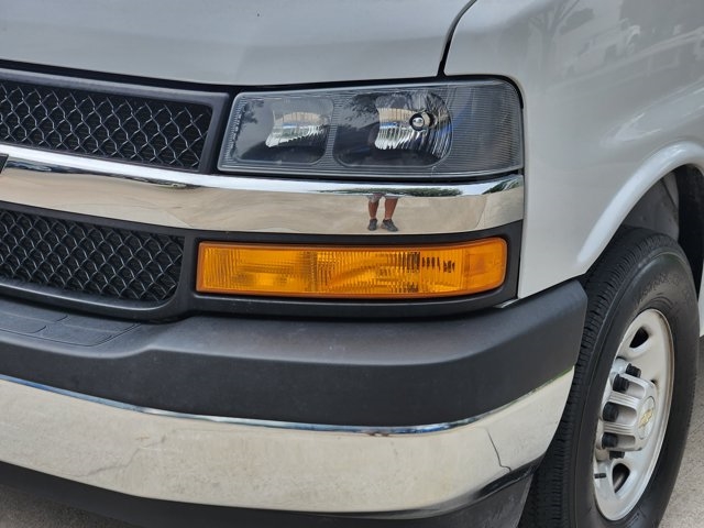 2023 Chevrolet Express 3500