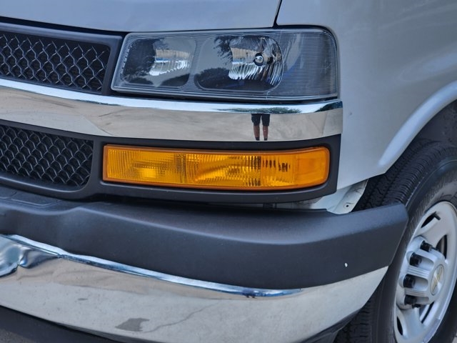 2023 Chevrolet Express 3500