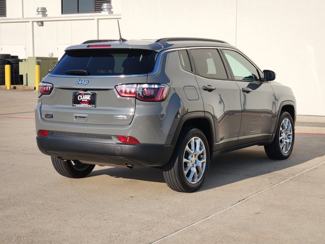 2023 Jeep Compass Latitude Lux