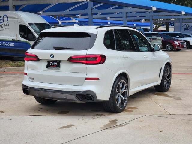 2022 BMW X5 M50i