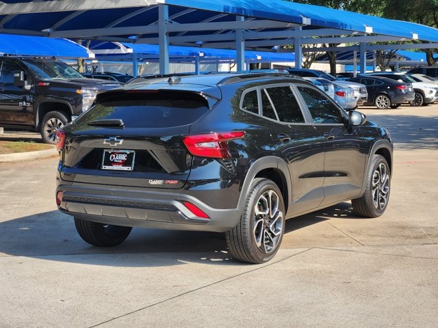 2025 Chevrolet Trax RS