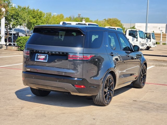 2024 Land Rover Discovery P300 Dynamic SE