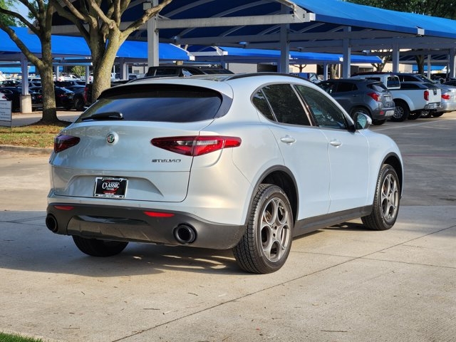2022 Alfa Romeo Stelvio Sprint