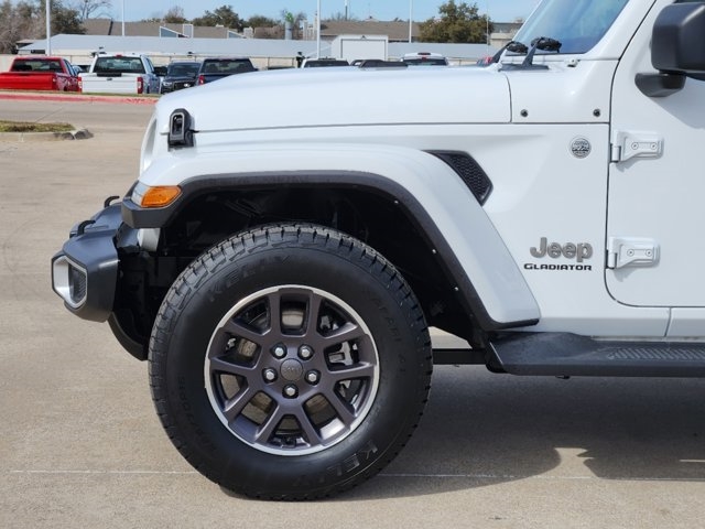 2022 Jeep Gladiator Overland