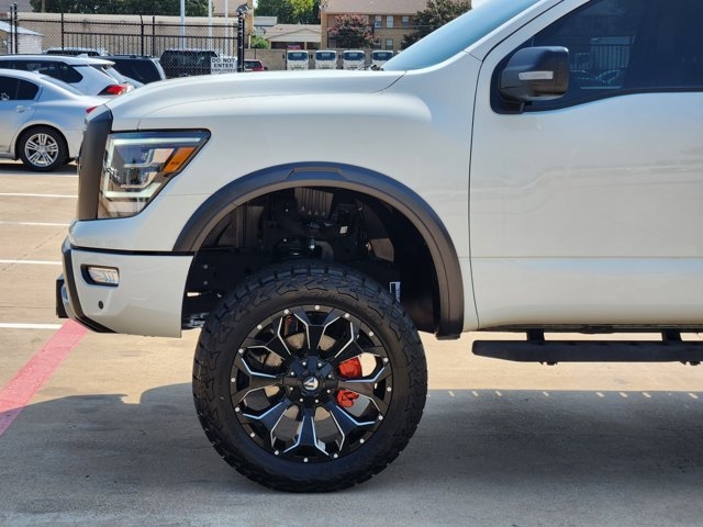 2024 Nissan Titan PRO-4X