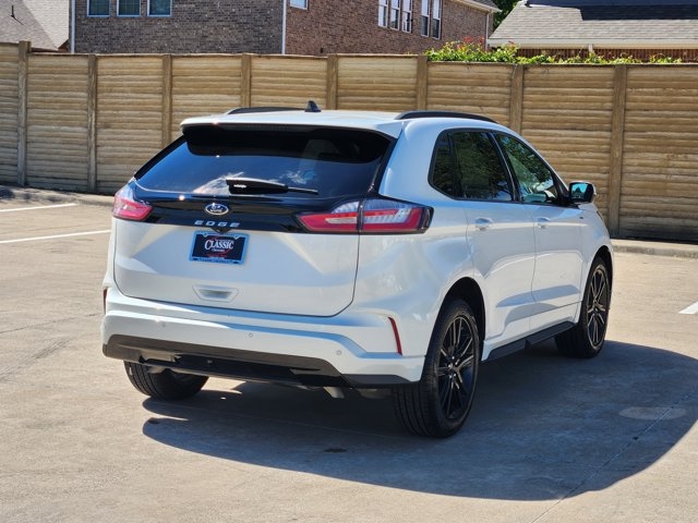 2022 Ford Edge ST-Line