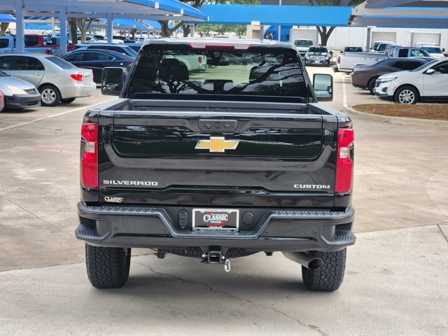 2024 Chevrolet Silverado 2500HD Custom