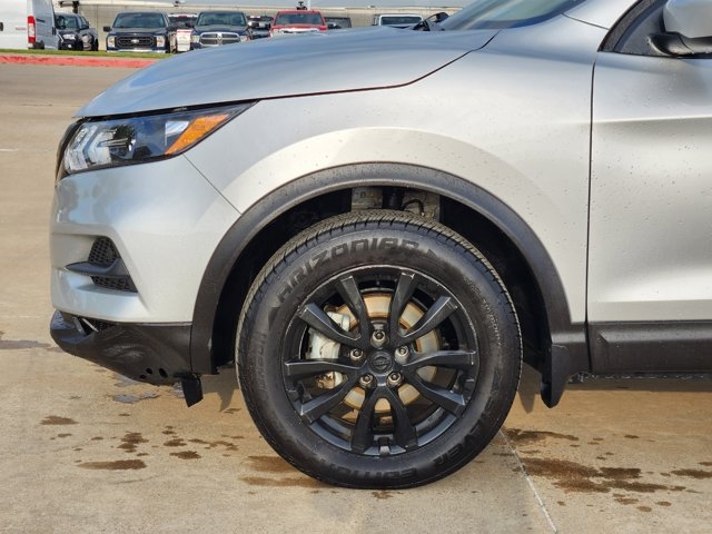 2022 Nissan Rogue Sport S
