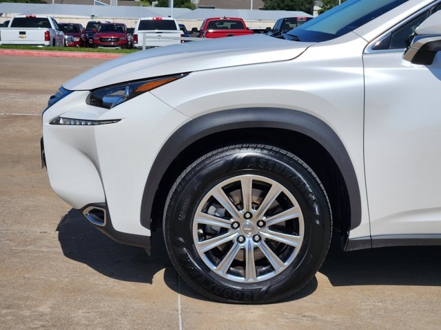 2017 Lexus NX 200t 