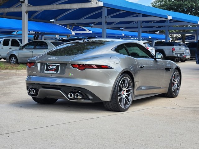 2019 Jaguar F-TYPE R