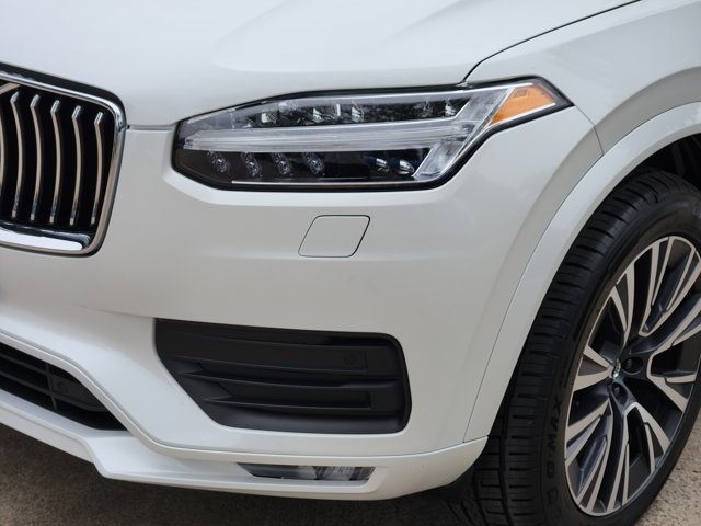 2022 Volvo XC90 T5 Momentum