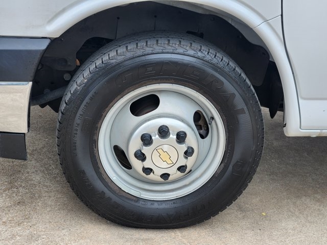 2023 Chevrolet Express 3500