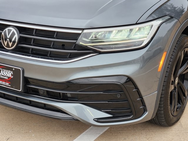 2024 Volkswagen Tiguan SE R-Line Black