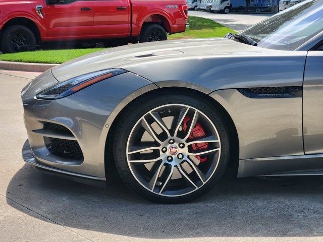 2019 Jaguar F-TYPE R