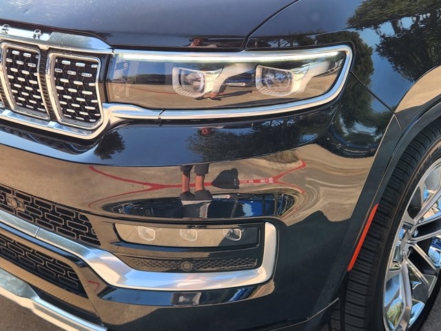 2022 Jeep Grand Wagoneer Series II