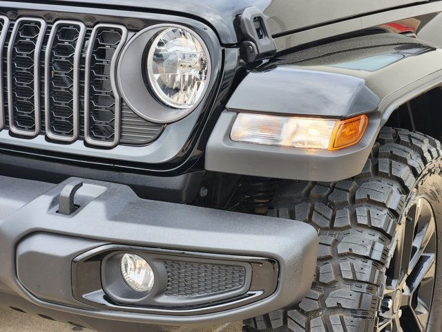 2024 Jeep Gladiator NightHawk
