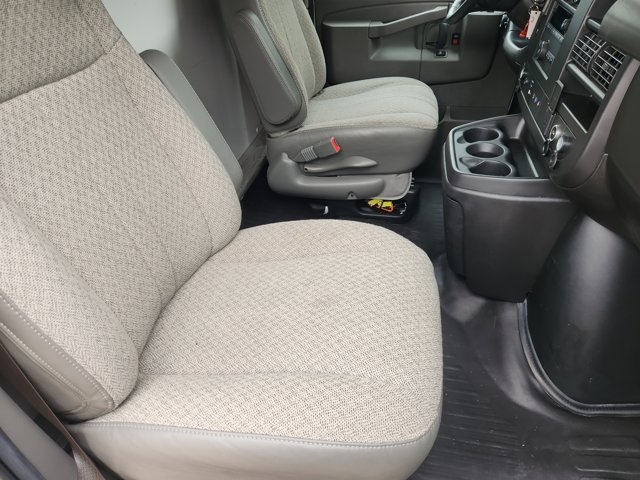2023 Chevrolet Express 3500