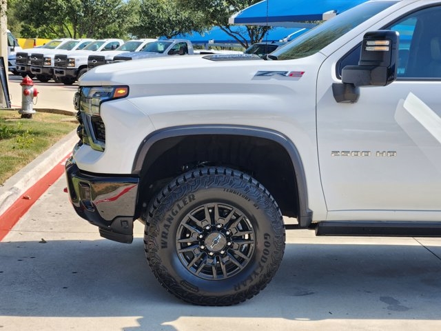 2024 Chevrolet Silverado 2500HD ZR2