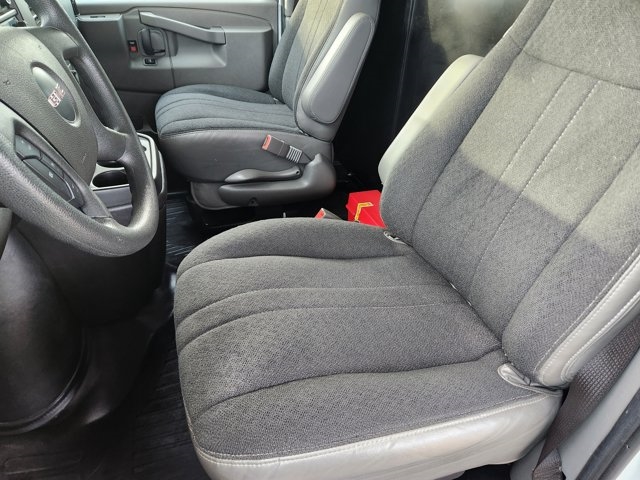 2023 GMC Savana 2500