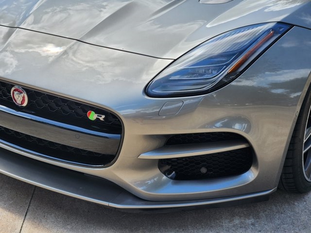 2019 Jaguar F-TYPE R