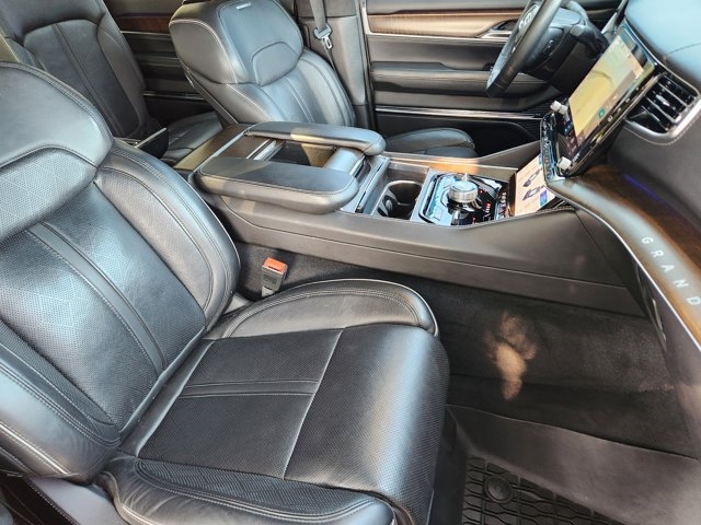 2022 Jeep Grand Wagoneer Series II
