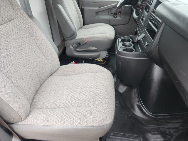 2023 Chevrolet Express 3500