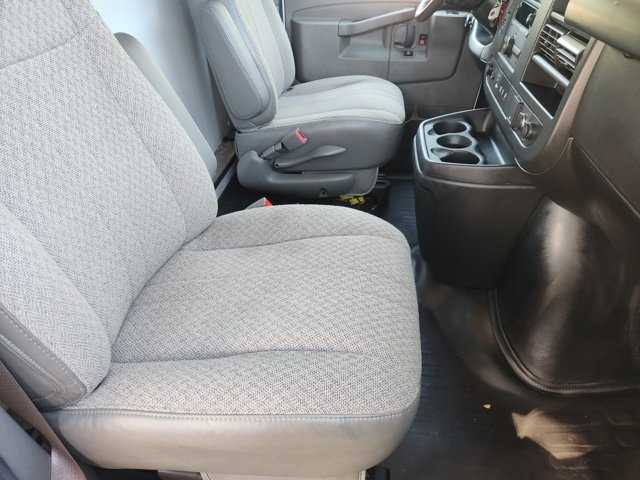 2023 Chevrolet Express 3500