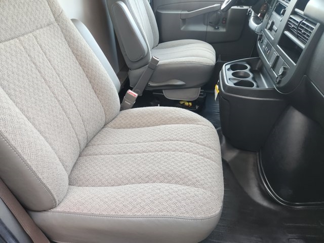 2023 Chevrolet Express 3500