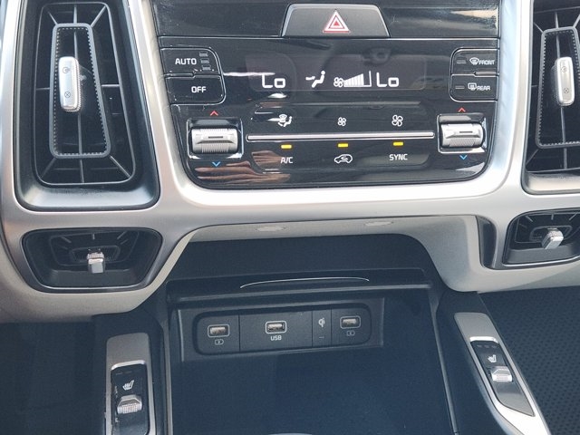 2023 Kia Sorento S