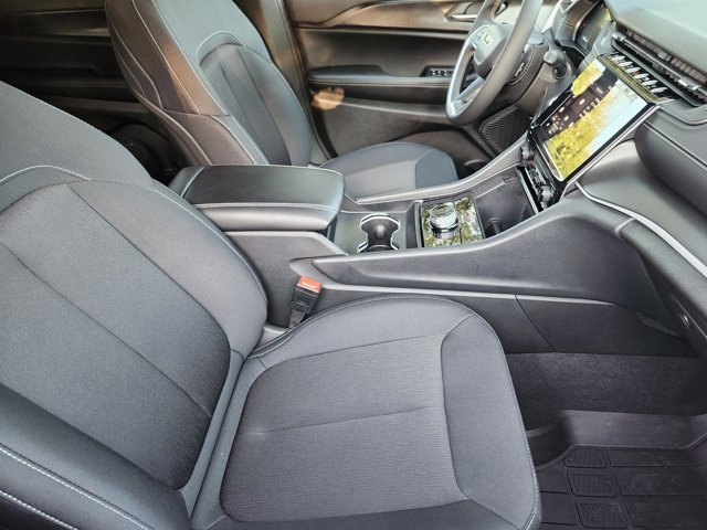 2025 Jeep Grand Cherokee L Laredo X