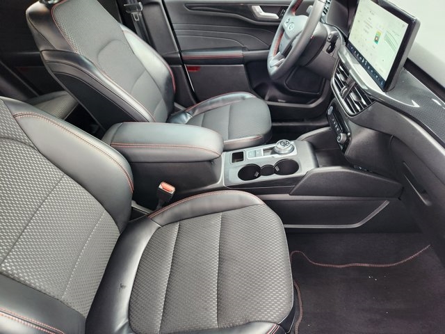 2023 Ford Escape Hybrid ST-Line