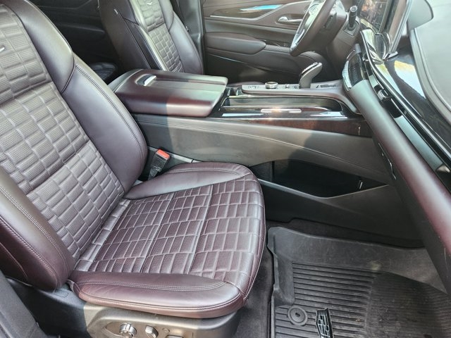 2022 Cadillac Escalade Sport Platinum