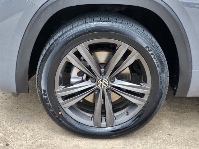 2022 Volkswagen Atlas Cross Sport V6 SEL R-Line 4Motion