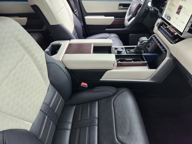 2023 Toyota Sequoia Capstone