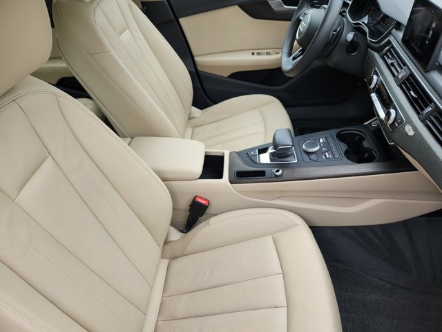 2019 Audi A4 Titanium 40 TFSI