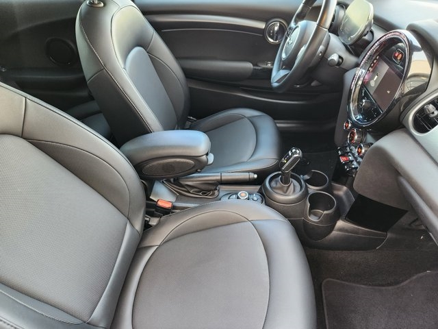 2022 MINI Hardtop 2 Door 